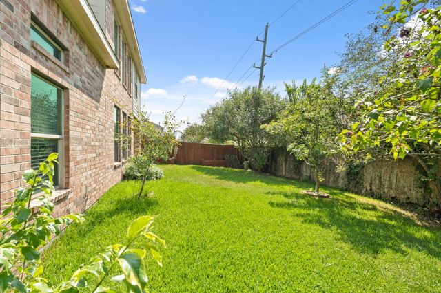6103 Carnaby Lane, Rosenberg, TX 77471