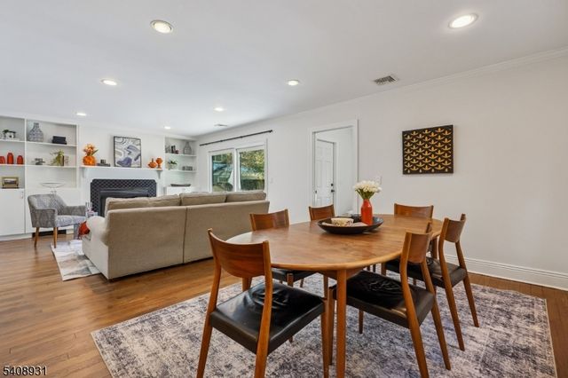 425 Wyoming Ave, Millburn Twp., NJ 07041