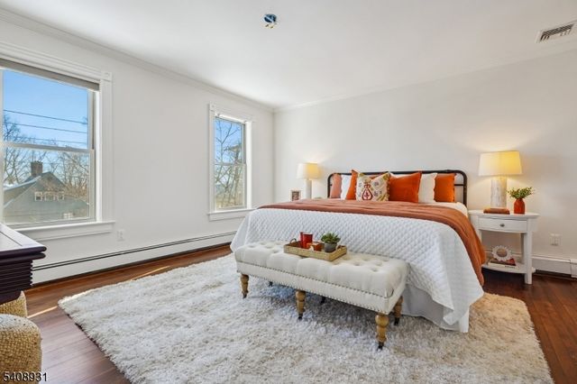 425 Wyoming Ave, Millburn Twp., NJ 07041