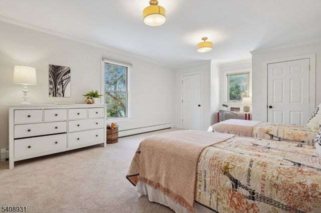 425 Wyoming Ave, Millburn Twp., NJ 07041