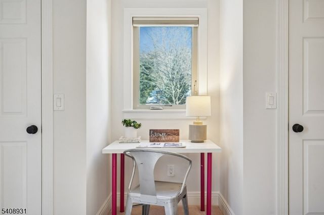 425 Wyoming Ave, Millburn Twp., NJ 07041