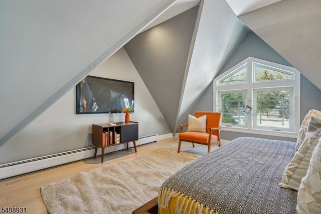 425 Wyoming Ave, Millburn Twp., NJ 07041