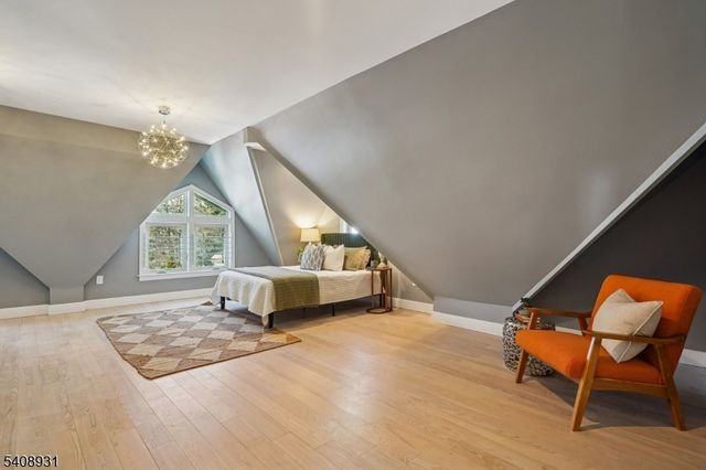 425 Wyoming Ave, Millburn Twp., NJ 07041