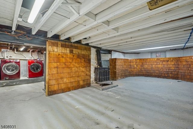 425 Wyoming Ave, Millburn Twp., NJ 07041