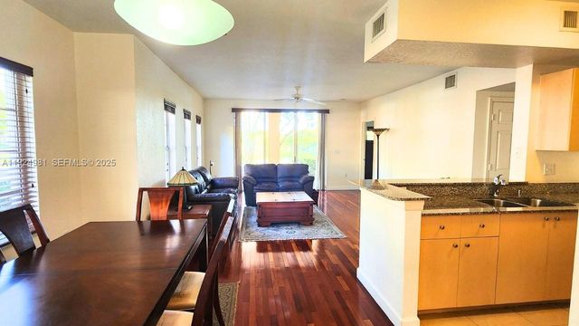 2557 Centergate Dr 101, Miramar, FL 33025