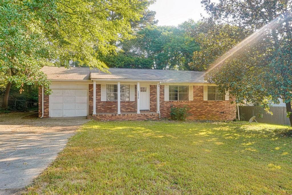 1270 Morrow Road, Morrow, GA 30260