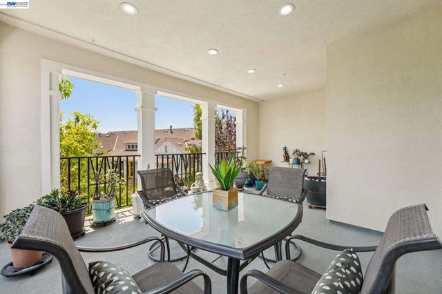 8550 Boardwalk Way, Newark, CA 94560