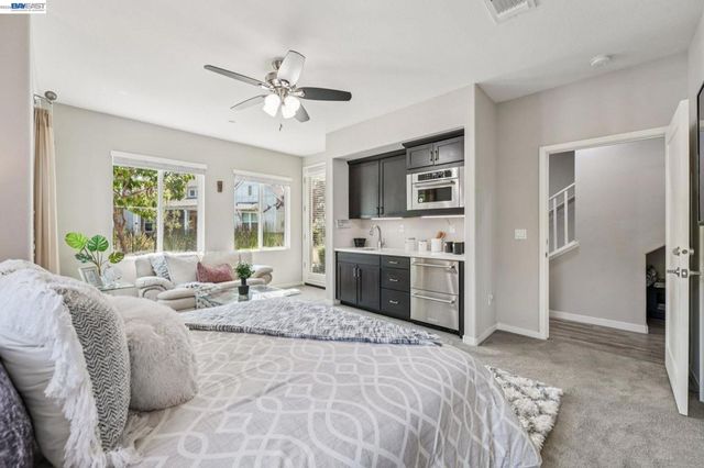 8550 Boardwalk Way, Newark, CA 94560