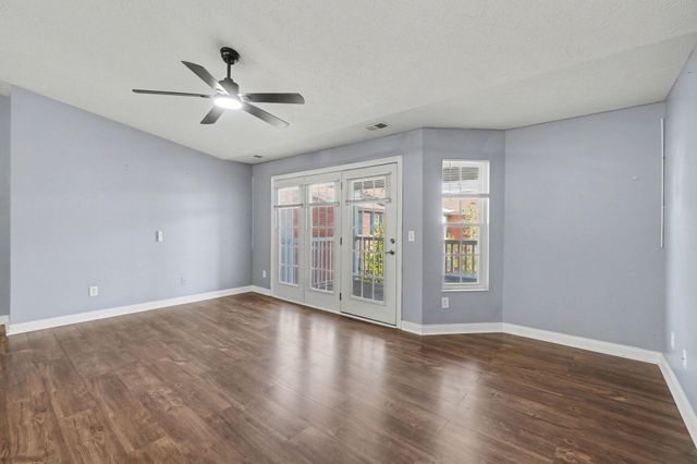 592 Ivy Ridge Drive, Cold Spring, KY 41076