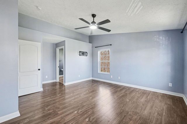 592 Ivy Ridge Drive, Cold Spring, KY 41076