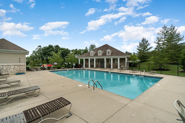 592 Ivy Ridge Drive, Cold Spring, KY 41076