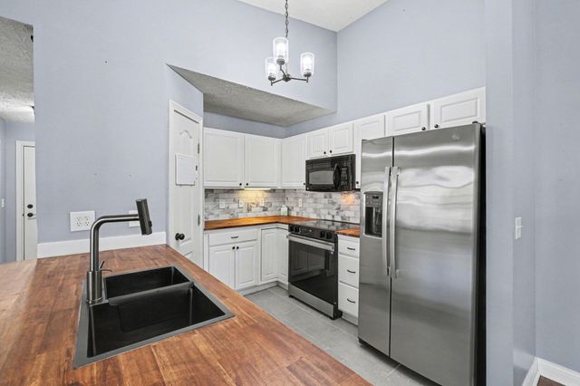 592 Ivy Ridge Drive, Cold Spring, KY 41076