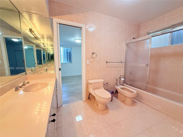 13431 SW 32nd Street, Miami, FL 33175