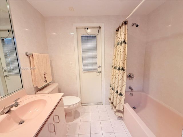 13431 SW 32nd Street, Miami, FL 33175