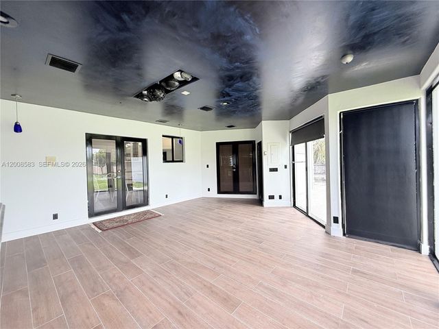 13431 SW 32nd Street, Miami, FL 33175
