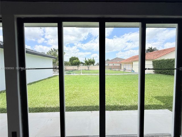 13431 SW 32nd Street, Miami, FL 33175