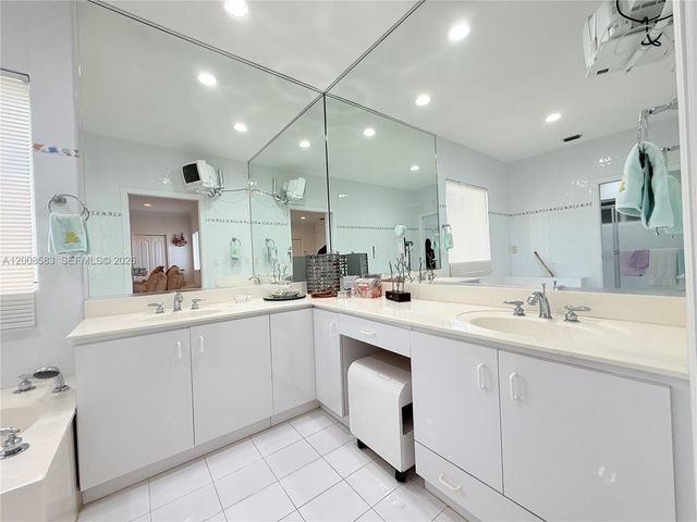 13431 SW 32nd Street, Miami, FL 33175