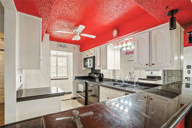 1719 E Grauwyler Road 103, Irving, TX 75061