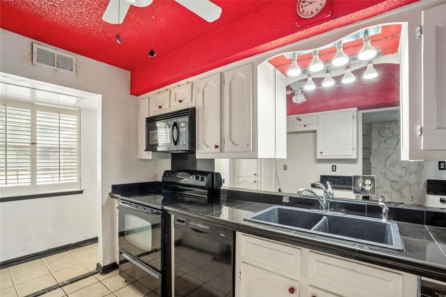 1719 E Grauwyler Road 103, Irving, TX 75061