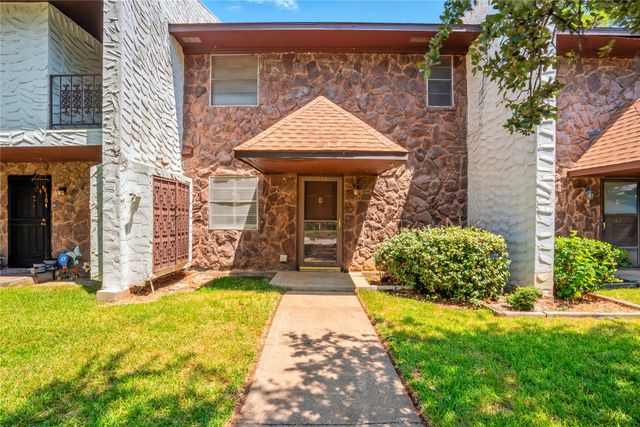 1719 E Grauwyler Road 103, Irving, TX 75061