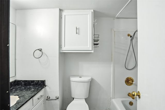 1719 E Grauwyler Road 103, Irving, TX 75061