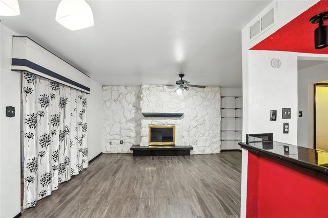 1719 E Grauwyler Road 103, Irving, TX 75061