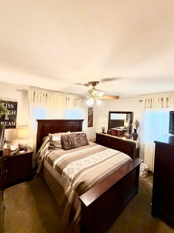 603 S Longfellow St, Wichita, KS 67207