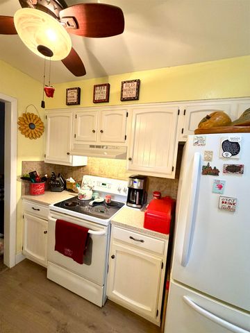 603 S Longfellow St, Wichita, KS 67207