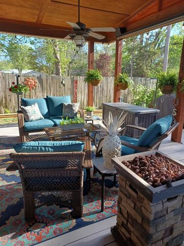 603 S Longfellow St, Wichita, KS 67207