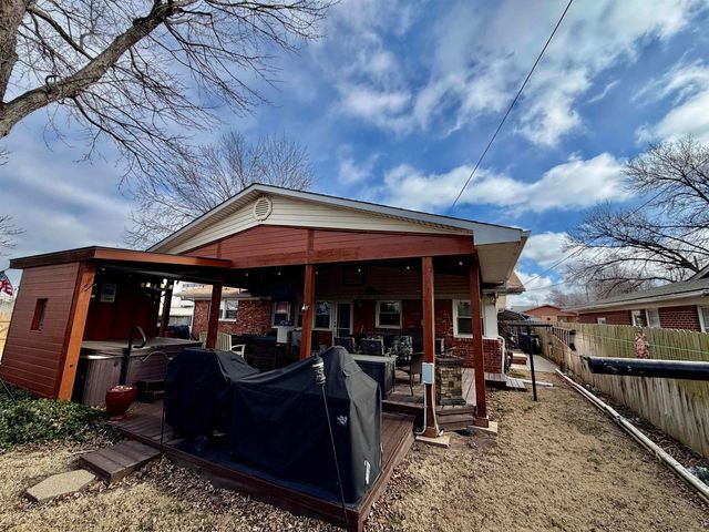 603 S Longfellow St, Wichita, KS 67207