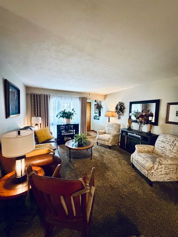 603 S Longfellow St, Wichita, KS 67207