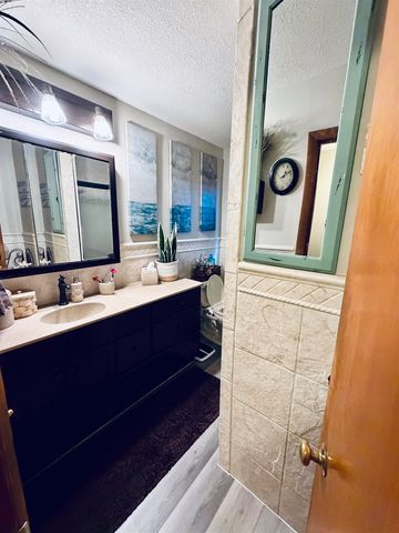 603 S Longfellow St, Wichita, KS 67207