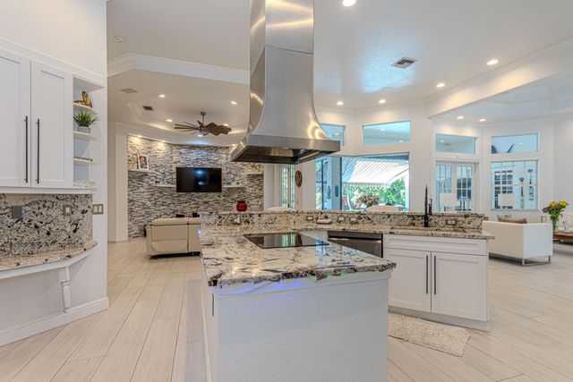 2695 Greenbriar Boulevard, Wellington, FL 33414