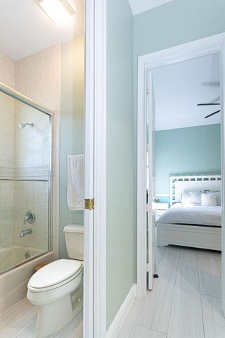 2695 Greenbriar Boulevard, Wellington, FL 33414