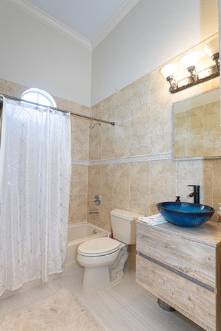 2695 Greenbriar Boulevard, Wellington, FL 33414