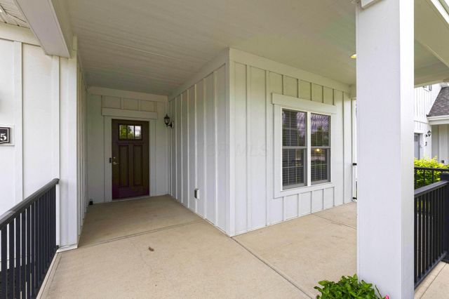 6945 Hollyhock, New Albany, OH 43054