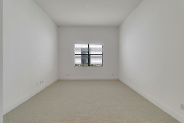 5619 Delacroix Terrace, Palm Beach Gardens, FL 33418