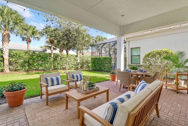 5619 Delacroix Terrace, Palm Beach Gardens, FL 33418