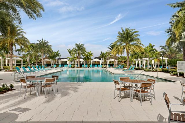 5619 Delacroix Terrace, Palm Beach Gardens, FL 33418