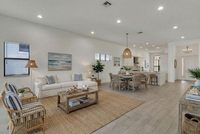 5619 Delacroix Terrace, Palm Beach Gardens, FL 33418