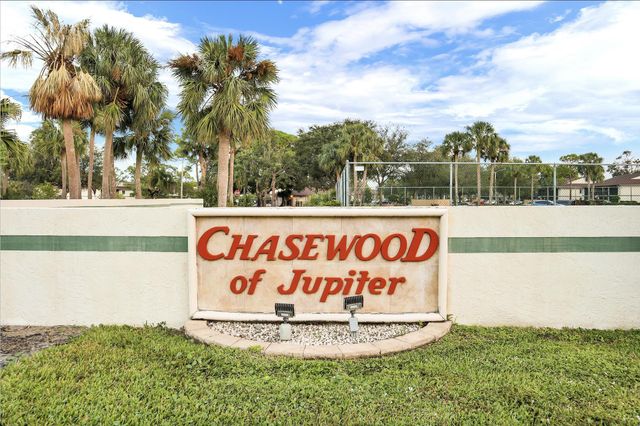 6392 Chasewood Drive D, Jupiter, FL 33458