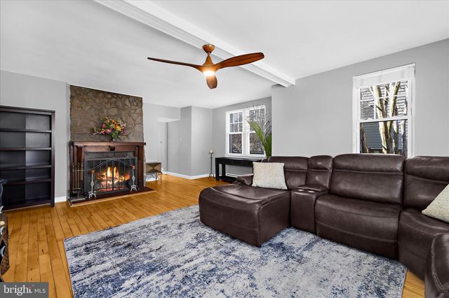 1217 VALLEY RD, Pasadena, MD 21122