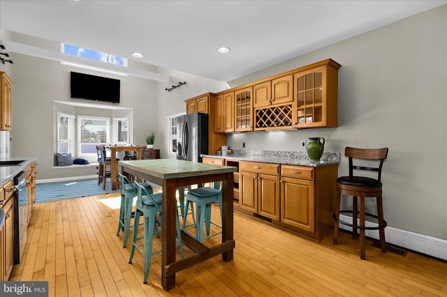 1217 VALLEY RD, Pasadena, MD 21122