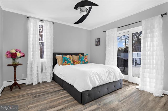 1217 VALLEY RD, Pasadena, MD 21122