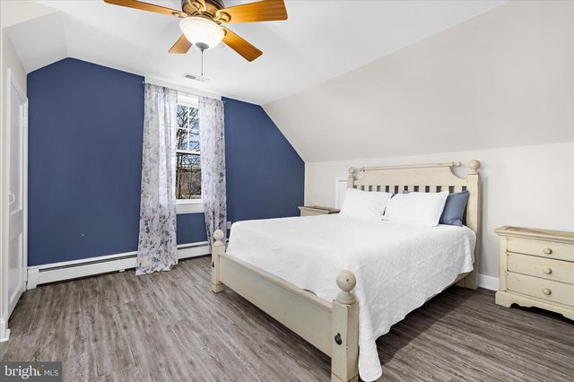 1217 VALLEY RD, Pasadena, MD 21122