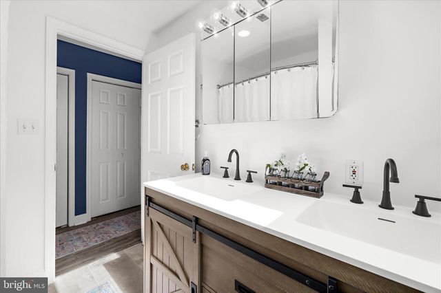 1217 VALLEY RD, Pasadena, MD 21122