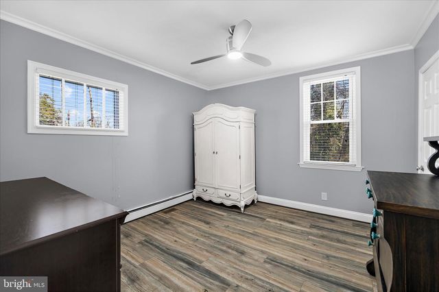 1217 VALLEY RD, Pasadena, MD 21122