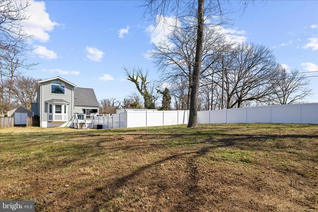 1217 VALLEY RD, Pasadena, MD 21122