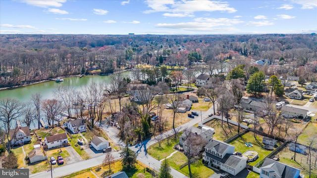 1217 VALLEY RD, Pasadena, MD 21122