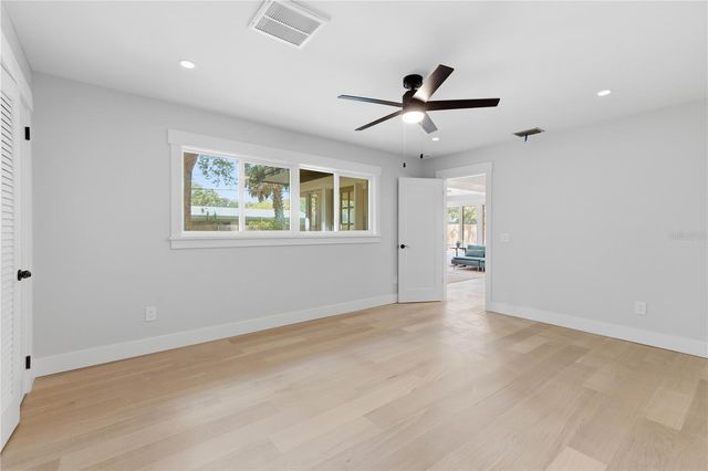 2218 HENNESEN DRIVE, Clearwater, FL 33764